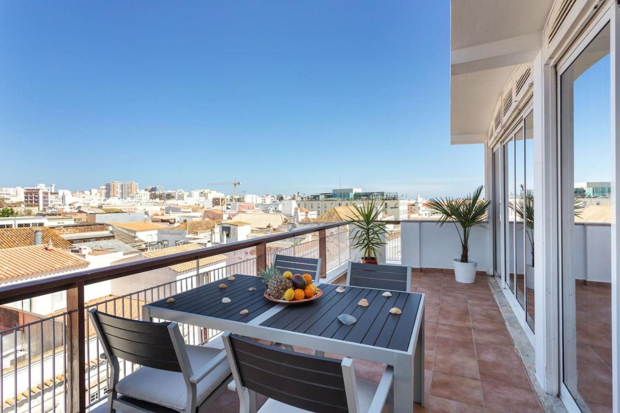 Marina Penthouse Faro Center Appartement Buitenkant foto