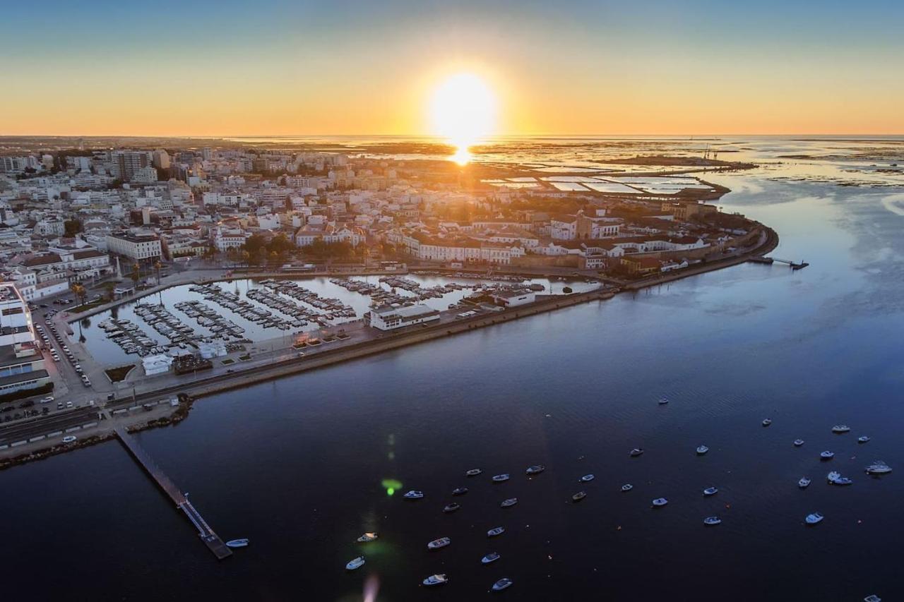 Marina Penthouse Faro Center Appartement Buitenkant foto