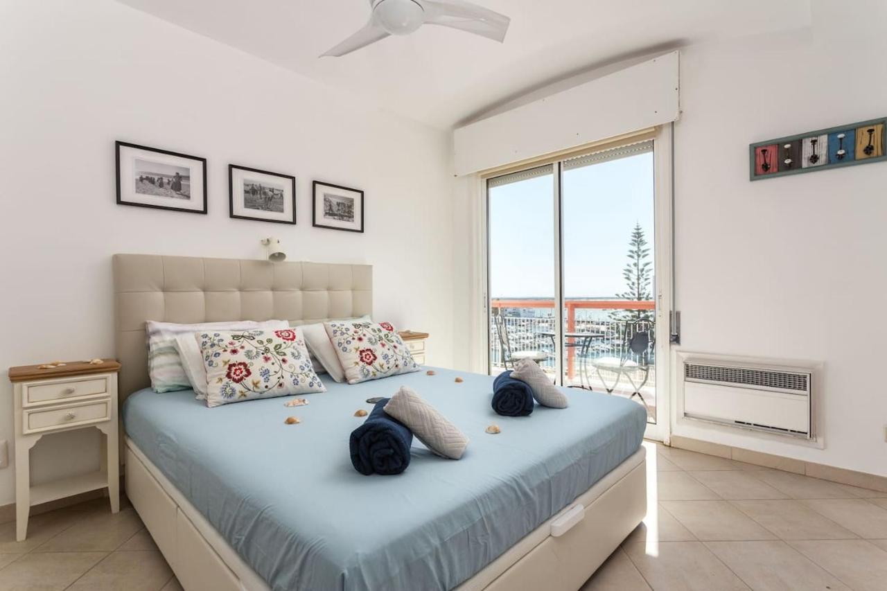 Marina Penthouse Faro Center Appartement Buitenkant foto